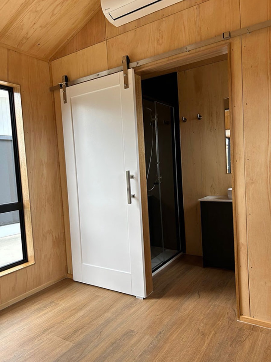 Retreat 9500 (completed stock home), photo 2