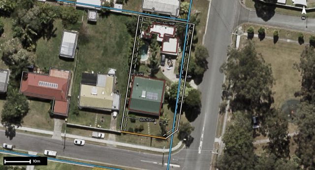 Aerial of 1 Canopus Court, Kingston QLD 4114 with the block outlined