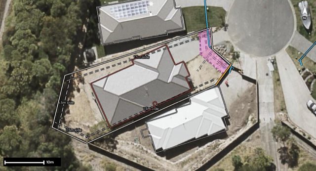 Aerial of 13 Lan Place, Mount Warren Park QLD 4207 with the block outlined