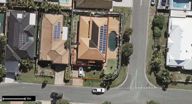 Aerial of 136 Morris Circuit, Thornlands QLD 4164 with the block outlined