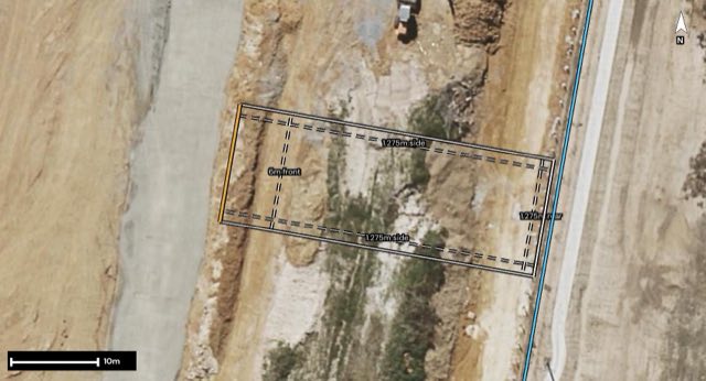 Aerial of 16 Garnet Court, Chambers Flat QLD 4133 with the block outlined