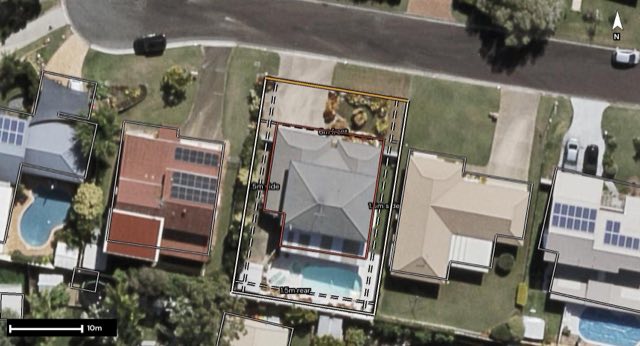 Aerial of 16 Monnow Place, Carina QLD 4152 with the block outlined