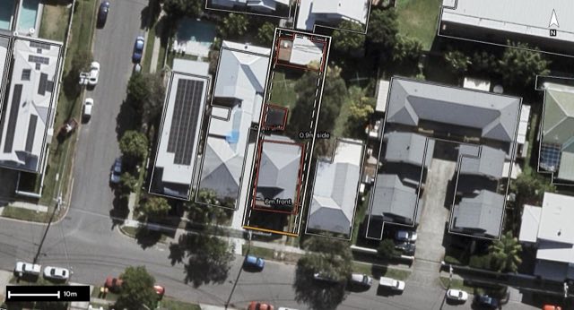 Aerial of 17 Barton Road, Hawthorne QLD 4171 with the block outlined