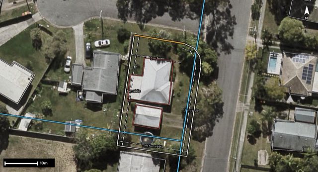 Aerial of 2 Elizabeth Court, Loganlea QLD 4131 with the block outlined
