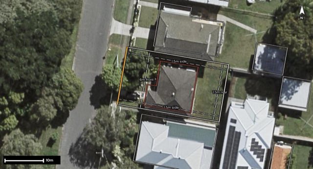 Aerial of 20 William Parade, Fairfield QLD 4103 with the block outlined