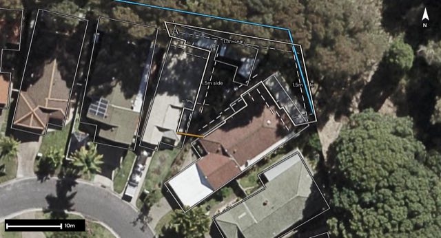 Aerial of 23 Mollys Place, Currumbin Waters QLD 4223 with the block outlined