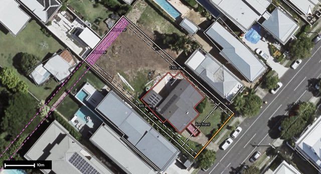 Aerial of 246 Kent Street, New Farm QLD 4005 with the block outlined
