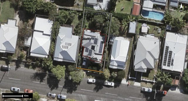 Aerial of 28 Young Street, Annerley QLD 4103 with the block outlined