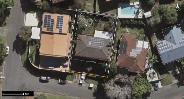 Aerial of 4 Azanian Street, Upper Mount Gravatt QLD 4122 with the block outlined