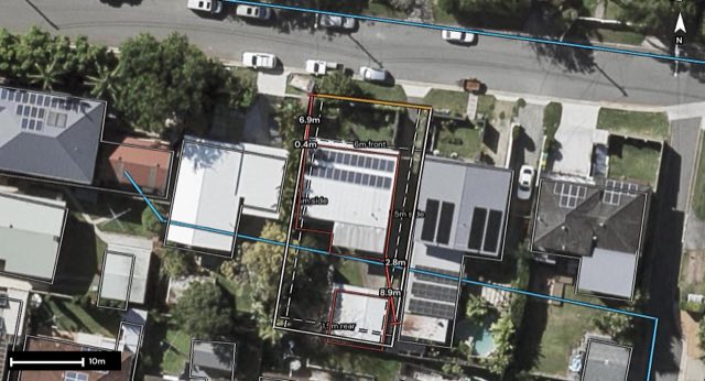 Aerial of 40 West King Street, Southport QLD 4215 with the block outlined