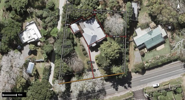 Aerial of 402 Mountain View Road, Maleny QLD 4552 with the block outlined
