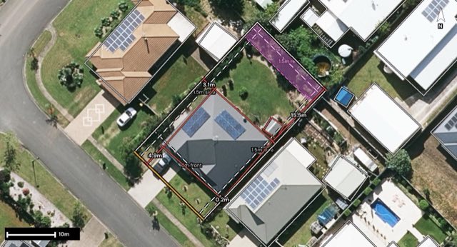 Aerial of 48 Settlers Rise, Woolmar QLD 4515 with the block outlined