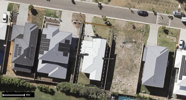Aerial of 7 Majestic Street, Bridgeman Downs QLD 4035 with the block outlined