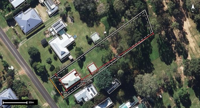 Aerial of 7 Russell Street, Esk QLD 4312 with the block outlined
