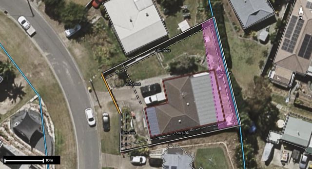 Aerial of 8 Leanne Court, Mount Warren Park QLD 4207 with the block outlined