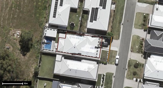 Aerial of 8 Skyline Street, Heathwood QLD 4110 with the block outlined