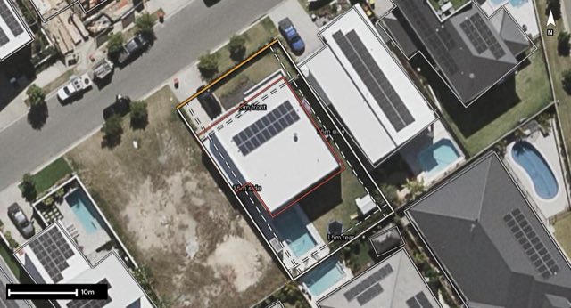 Aerial of 80 Quay Circuit, Newport QLD 4020 with the block outlined