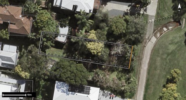 Aerial of 89 Munro Street, St Lucia QLD 4067 with the block outlined